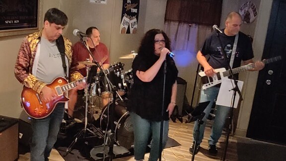 May 8, 2025 – Sadie’s Irish Pub